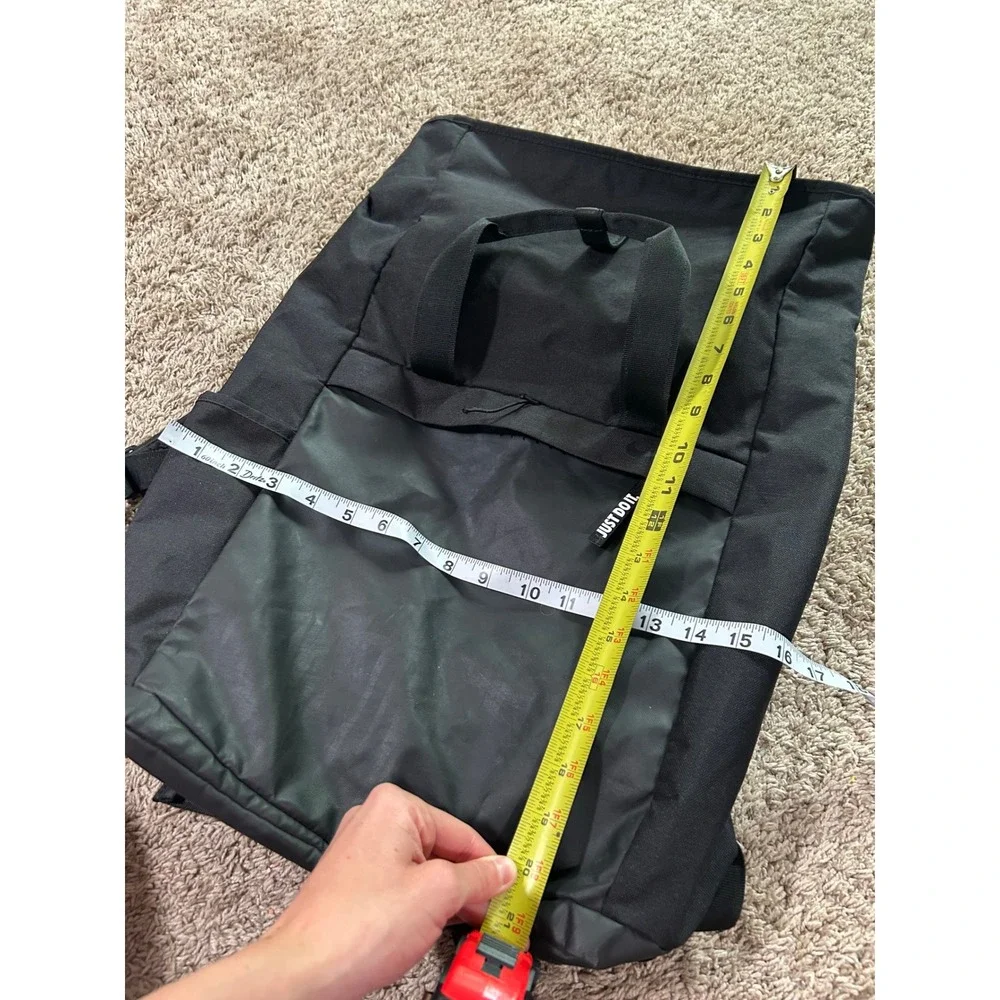 Nike loop middle